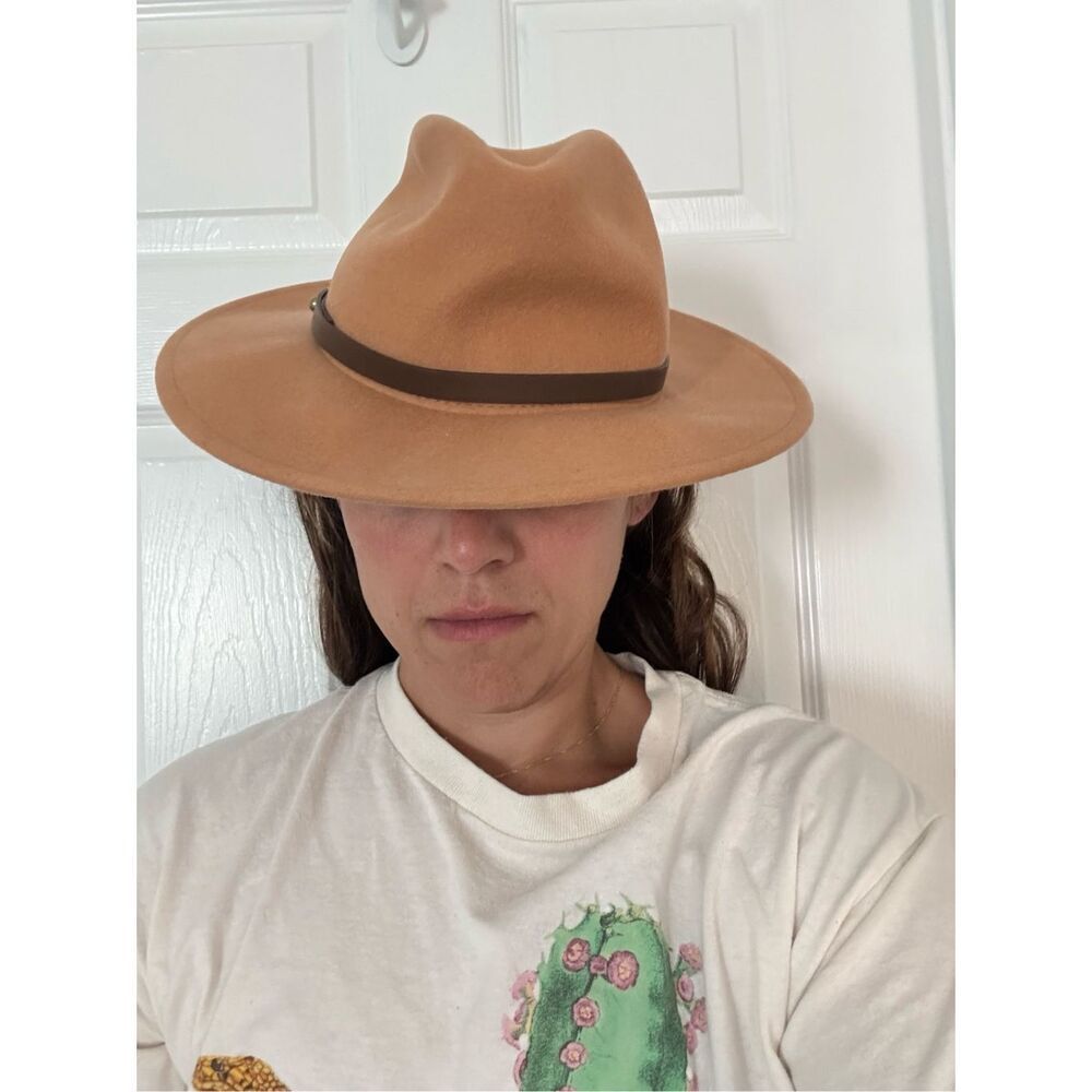 Free People Hat - Picture 3 of 7